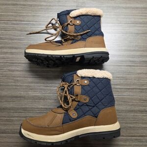 Women's Size 9 Bearpaw Bethany Boot